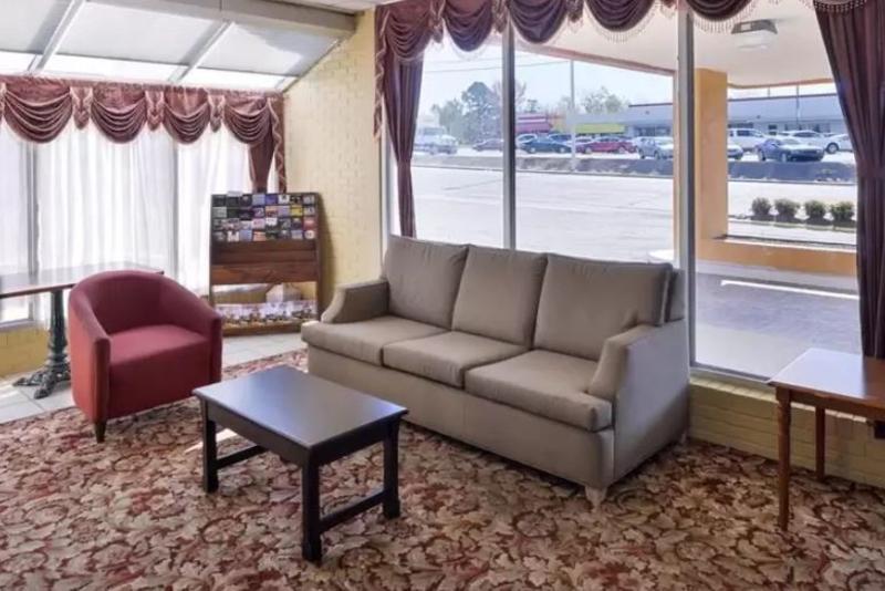 Quality Inn Starkville Zewnętrze zdjęcie
