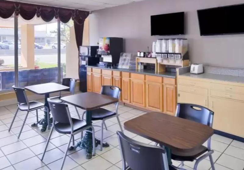 Quality Inn Starkville Zewnętrze zdjęcie