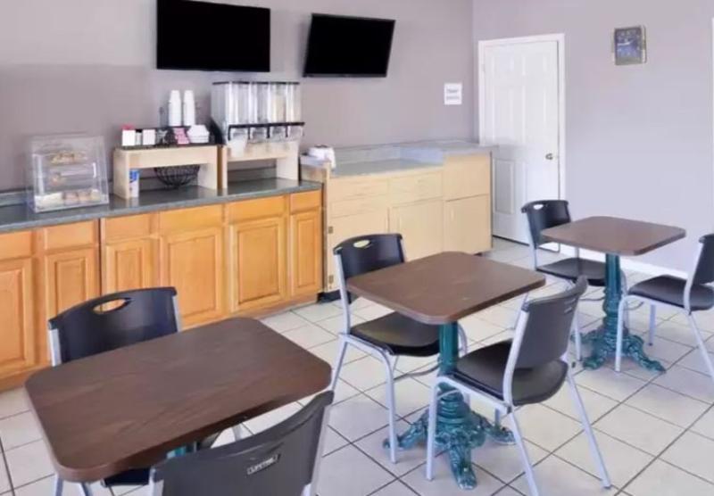 Quality Inn Starkville Zewnętrze zdjęcie